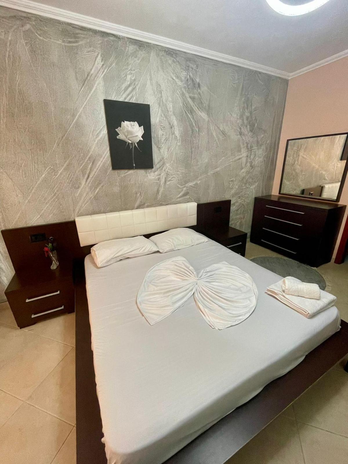 Apartament Skybase Tirana Zewnętrze zdjęcie